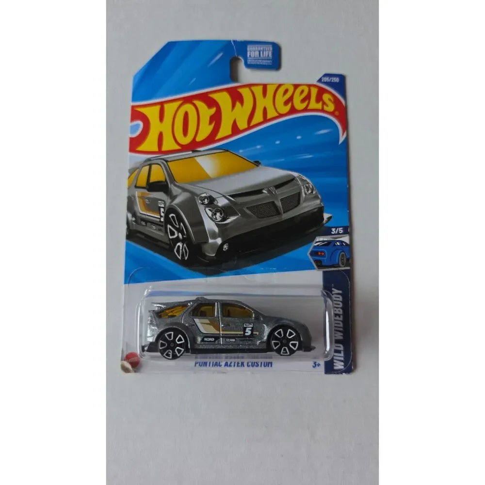 Hot Wheels expand your